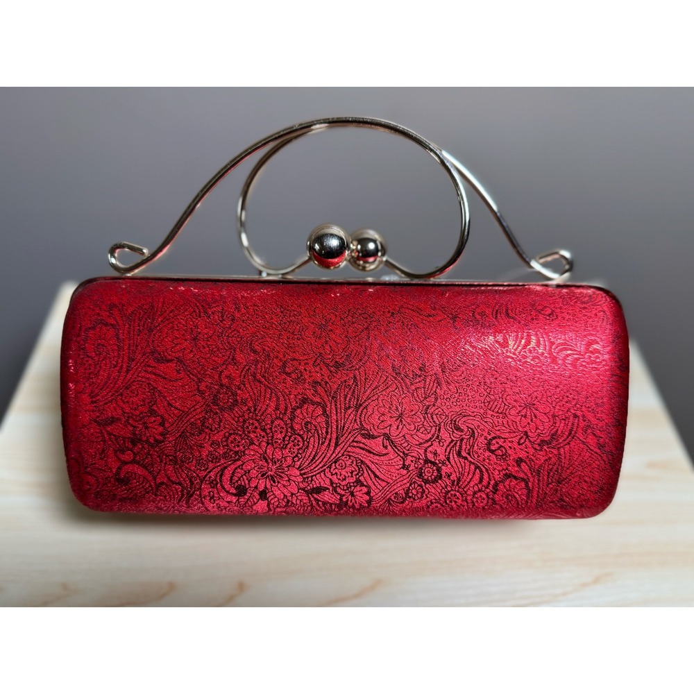 NWT Red and Gold Formal Clutch/Purse w/Handle and Optional Chain